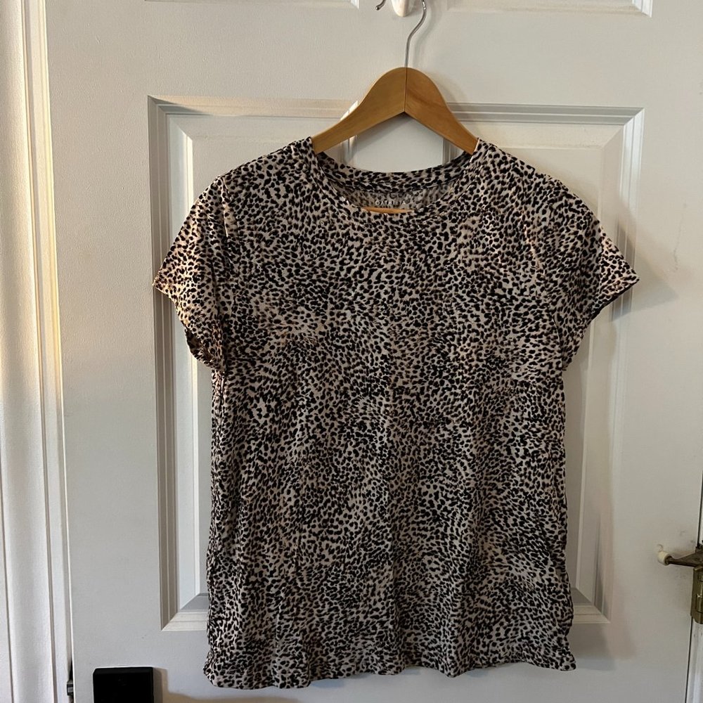 ATHLETA Printed Tshirt size Medium, cheetah print